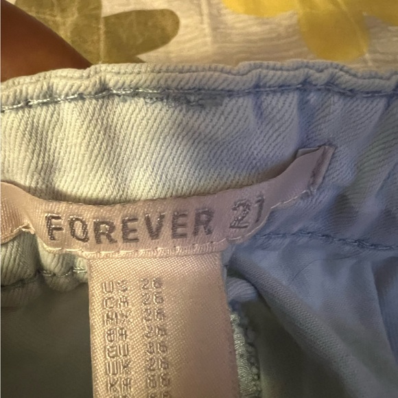 Forever 21 woman size 26 - Picture 2 of 2